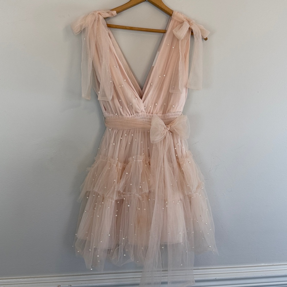 Sleeveless Pink Tulle Mini Dress with Bow Waist